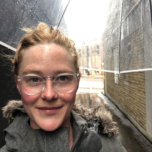 Meet your Posher, Hannah - Picture 1 of 1